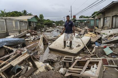 Los habitantes de la colonia Nuevo San Juan lo perdieron todo por las inundaciones de la tormenta tropical Iota.