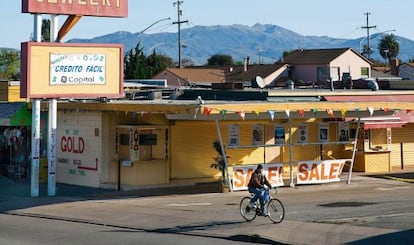 Salinas y Carmel, separadas por 35 kilómetros, han inspirado a Eastwood en sus filmes.