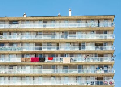 The Bordeaux building, built in the 1960s. They were renovated by the architectural firm Lacaton & Vassal, which won the 2019 European Union Prize for Contemporary Architecture. 

