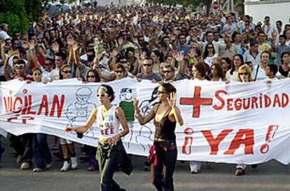 Manifestación para exigir seguridad ciudadana en el municipio de Los Barrios, en Campo de Gibraltar.