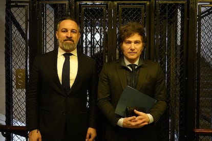 Santiago Abascal y Javier Milei reunidos en el marco del III Encuentro de Foro de Madrid, en Buenos Aires, el pasado 5 de septiembre.