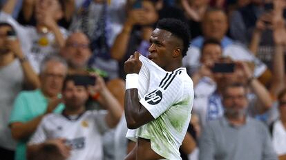Vinicius celebra su tanto en el partido ante el Villarreal este sábado.