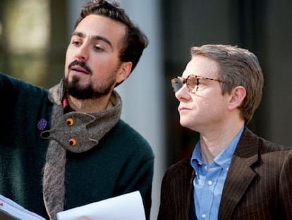 El director Marçal Forés con Martin Freeman, durante el rodaje de 'Animals'.