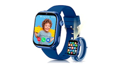 Regalos 12 años sobre fondo blanco.