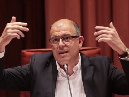 Jos&eacute; Zaragoza, durant la compareixen&ccedil;a al Parlament.