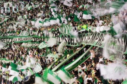 Vista de la tribuna sur durante un partido.