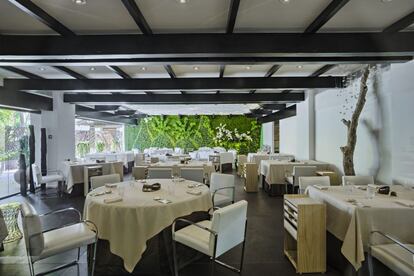 Interior del nuevo restaurante de Dani García en el complejo hotelero Puente Romano de Marbella.