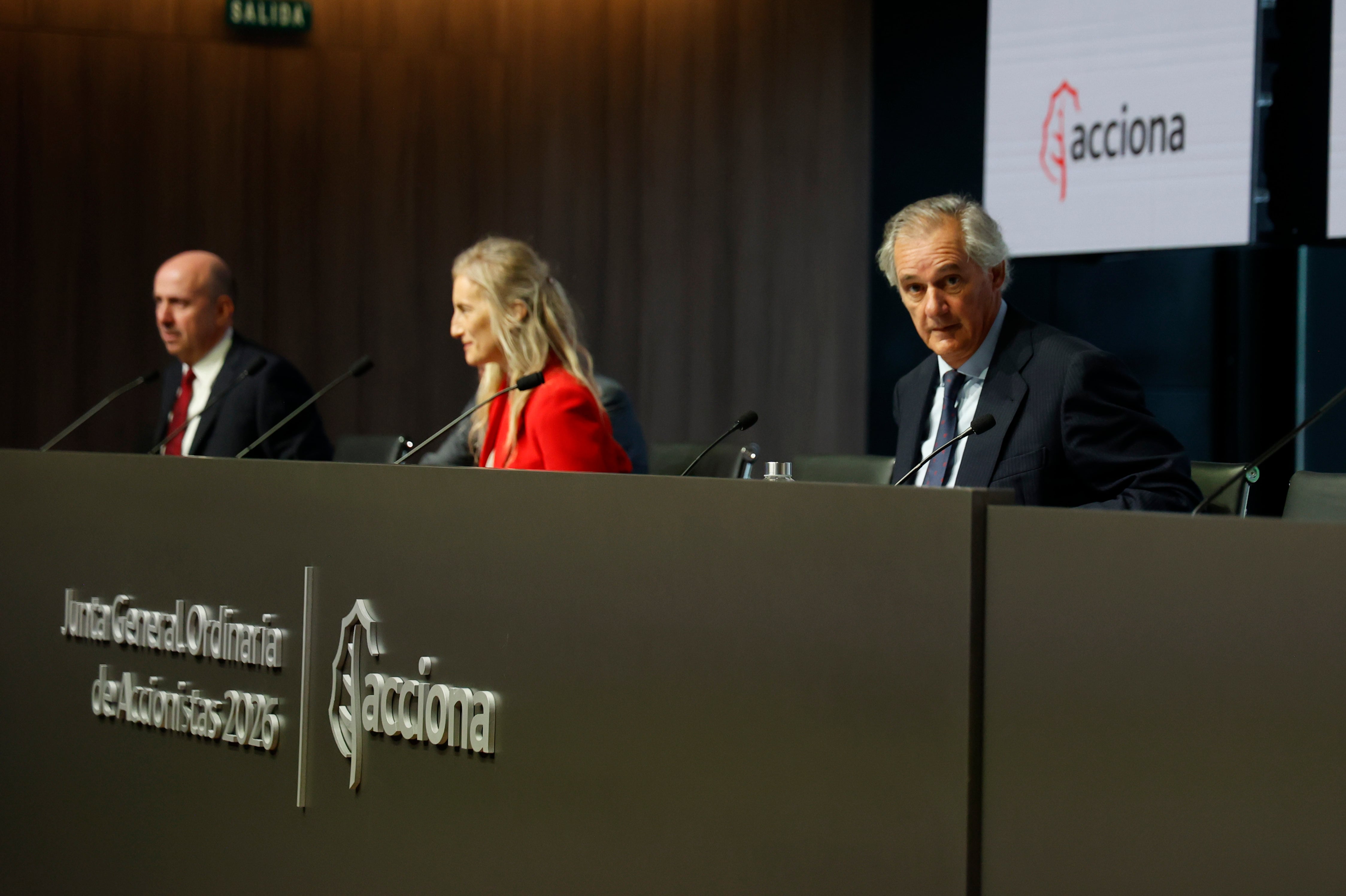 Entrecanales se abre a una fusión de Acciona Energía y ve “extremadamente improbable” la venta del 100%
