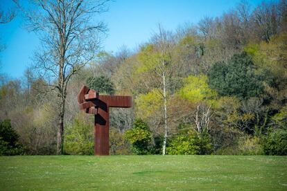 La escultura Lotura XXXII.