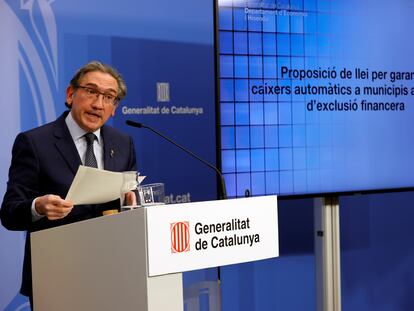 El consejero de Economía y Hacienda de la Generalitat, Jaume Giró, en la presentación de la proposición de ley que enviará a los grupos del Congreso.