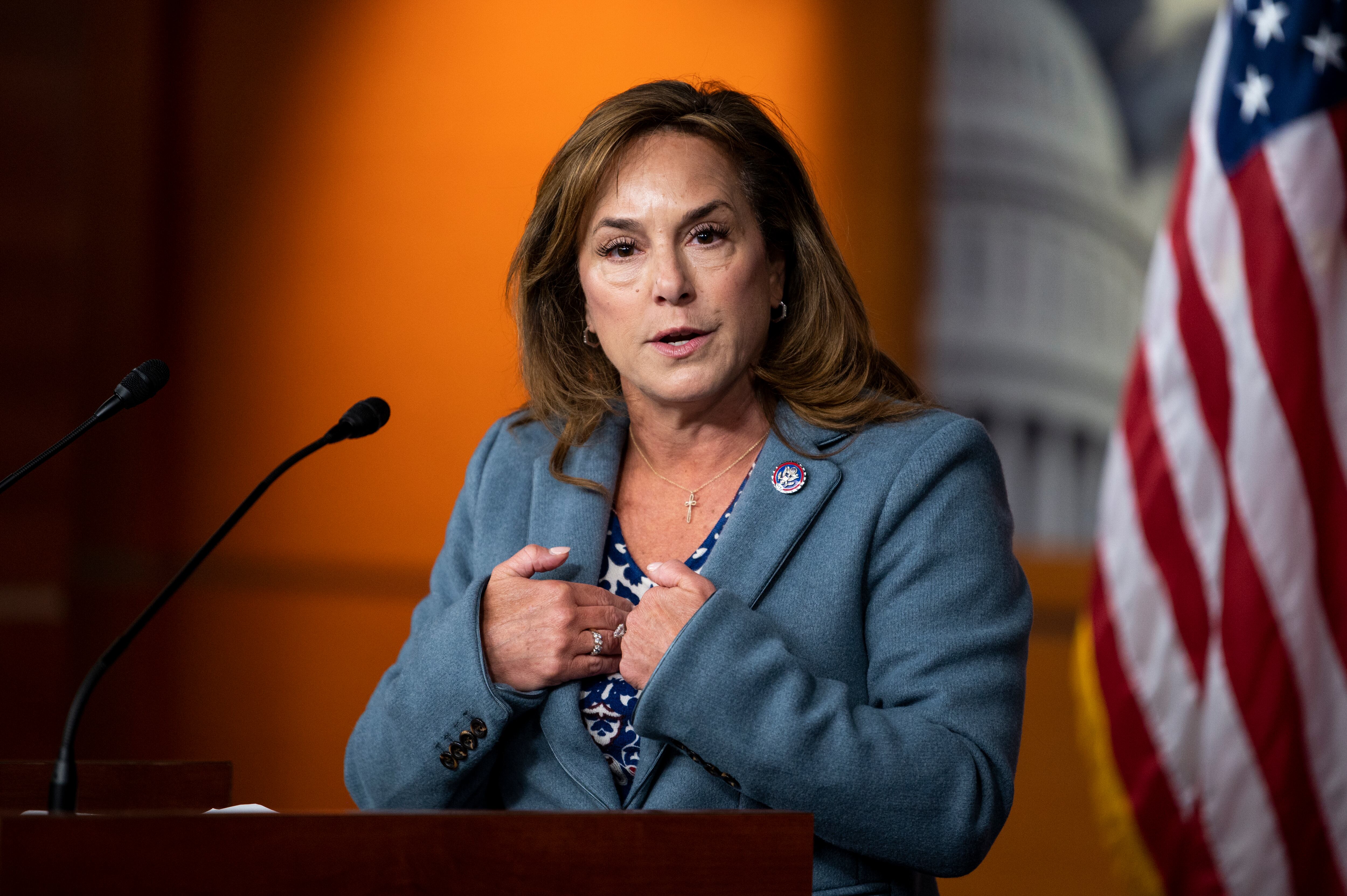 El Gobierno de Trump le responde a María Elvira Salazar: no habrá amnistía para la inmigración irregular “le guste o no”