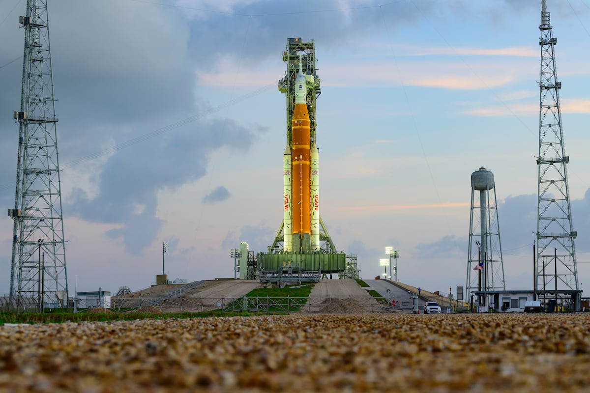 Última hora del lanzamiento ‘Artemis II’, en directo | Comienza la cuenta atrás para la vuelta de la humanidad a la Luna