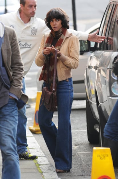 La actriz Halle Berry, durante el rodaje en Glasgow (Escocia) de su próxima película, 'Cloud Atlas'.