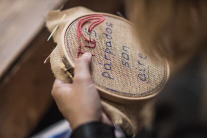 Taller de bordado en una edición anterior del festival Poetas de Arrebato