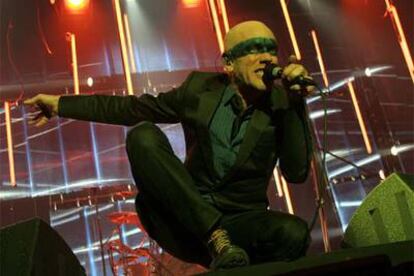 Michael Stipe, líder de R.E.M, anoche en Madrid.