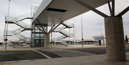 Aparcamiento del aeropuerto de Ciudad Real
