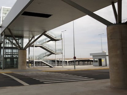 Aparcamiento del aeropuerto de Ciudad Real