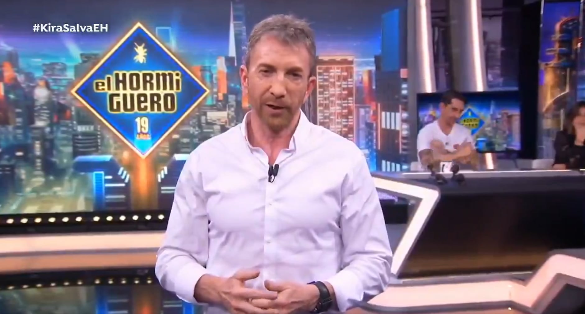 Conspiración y victimismo en ‘El hormiguero’ y chistes en ‘La revuelta’: la tele radiografía 