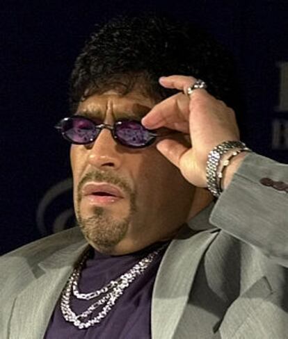 Maradona, durante la rueda de prensa en Buenos Aires.
