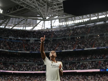 Jude Bellingham celebra su gol en el descuento ante el Getafe.