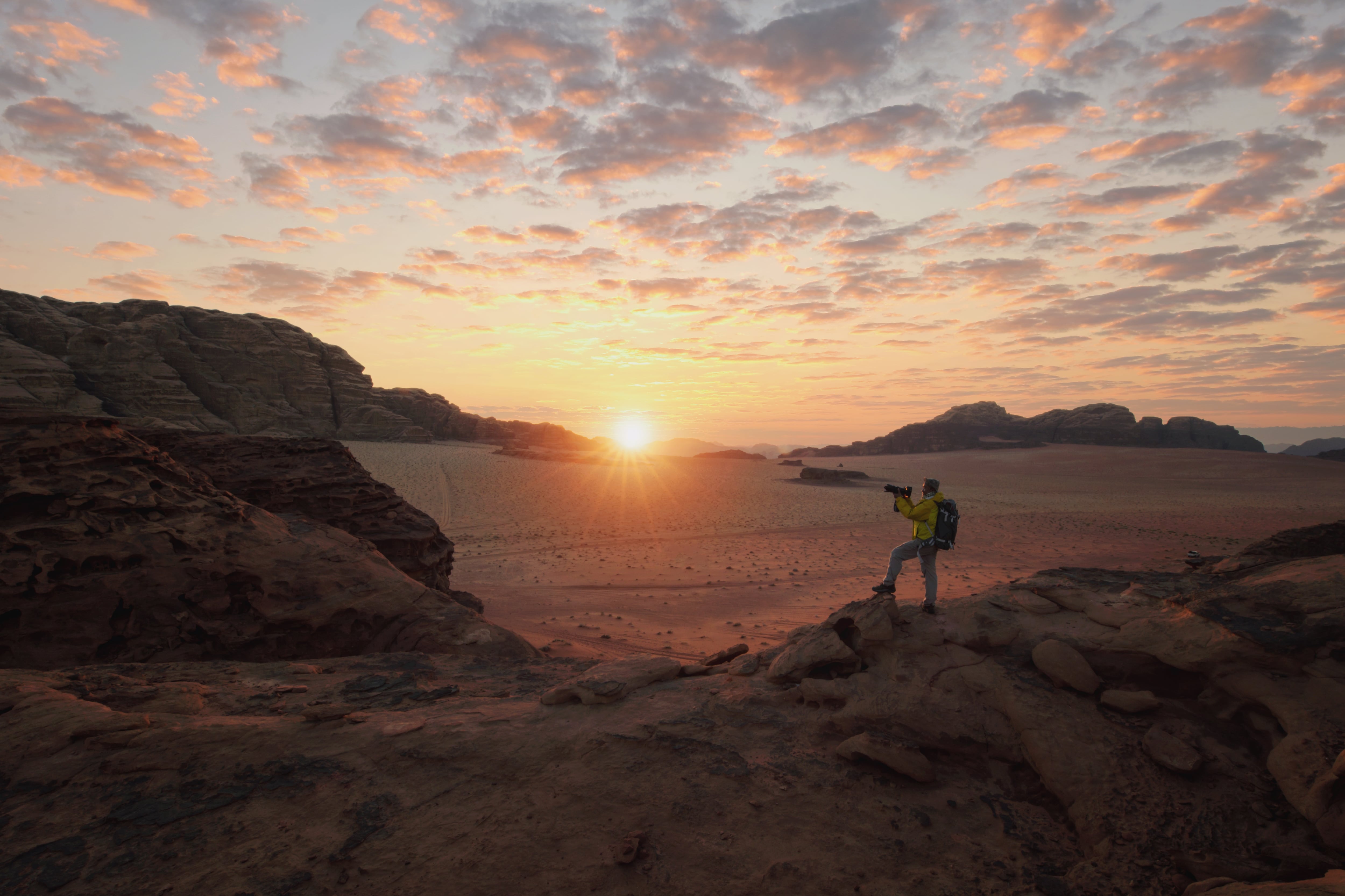 ‘Stendhalazos’ veraniegos 1: Wadi Rum, un desierto de montañas mágicas 