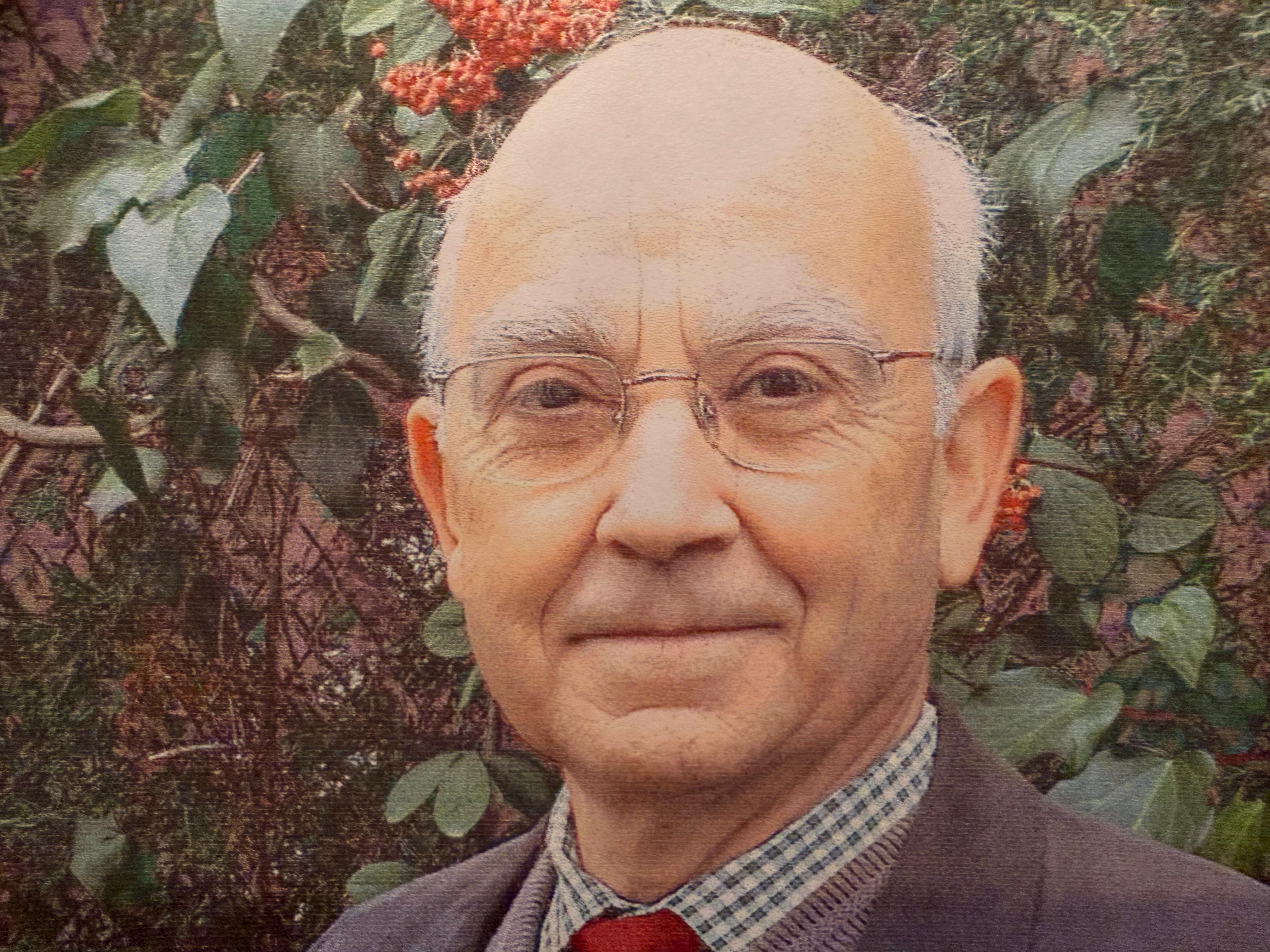 El catedrático de Filosofía Pedro Ribas, en una fotografía sin datar distribuida por la familia.