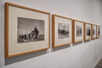 Varias imágenes de Robert Capa que recuerdan el exilio de españoles al finalizar la Guerra Civil.
