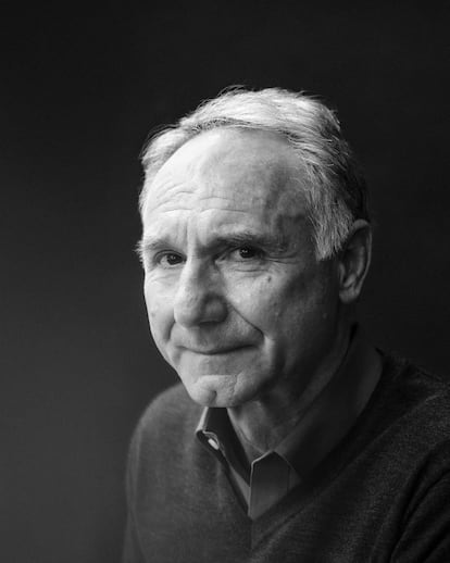 Dan Brown