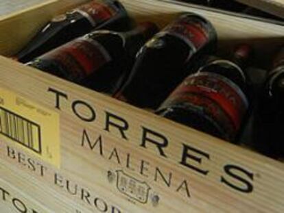 Una etiqueta para proteger el vino español de la piratería