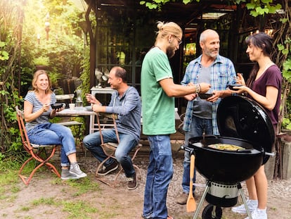 Según un estudio de la marca Weber, la empresa norteamericana líder mundial en la venta de parrillas, uno de cada cuatro españoles tiene una en casa.