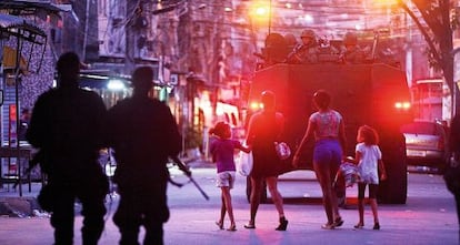 Las fuerzas federales ocupar&aacute;n la favela M&aacute;re, en R&iacute;o de Janeiro, hasta que acabe el Mundial de f&uacute;tbol. 