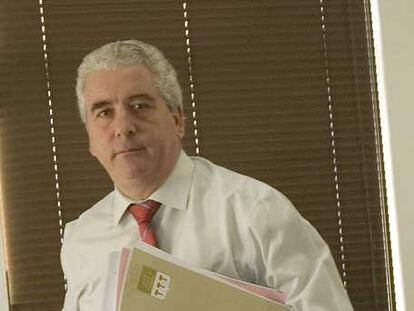 José María García Rivera, al calde de Foz.