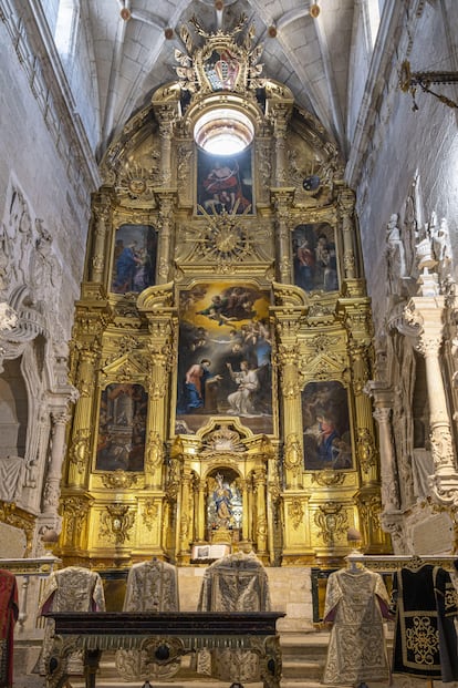 El altar de la excolegiata de Santo María del Manzano, en Castrojeriz (Burgos).