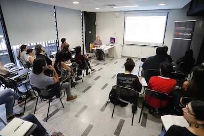 Una clase en la universidad Diego Portales, en Chile.