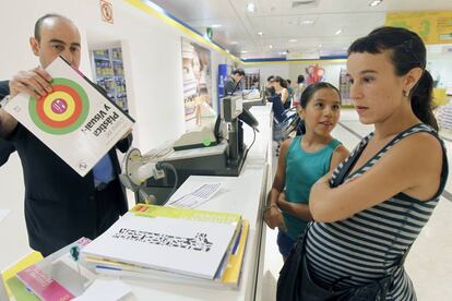 Los espa&ntilde;oles gastar&aacute;n m&aacute;s dinero en los libros de texto. 
 