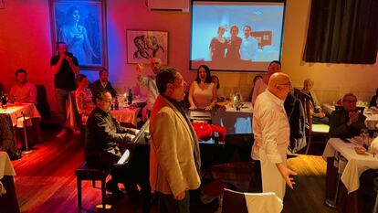 En La Castafiore los camareros son cantantes de lírico que cantan durante la cena (Fotografía cedida).