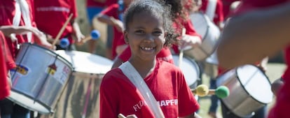 Niños beneficiarios de una acción de cooperación internacional de Mapfre.