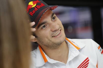 Dani Pedrosa, durante la entrevista, en el &#039;hospitality&#039; de Honda en Montmel&oacute;. 