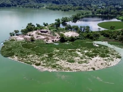 Una toma de dron del lago Amatitlán en Guatemala en junio 2024.