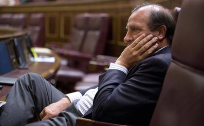 Vicente Martínez-Pujalte, en su escaño del Congreso.