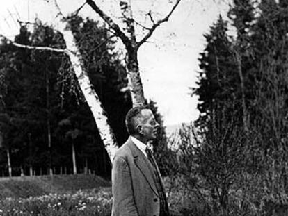 El escritor suizo Robert Walser (1878-1956), en una imagen de 1939.