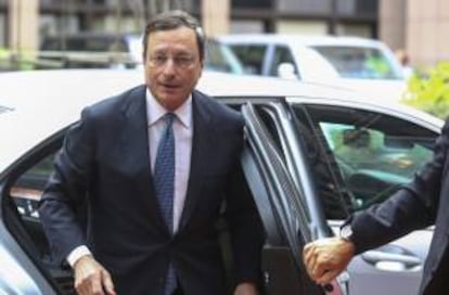 El presidente del Banco Central Europeo (BCE), Mario Draghi, a su llegada a una reunión de los ministros de Finanzas de la UE. EFE/Archivo