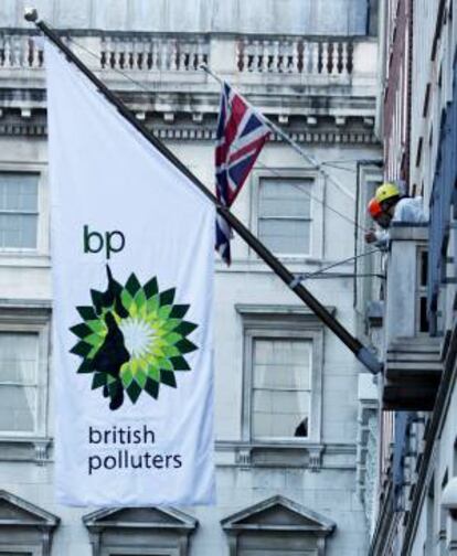 BP sostiene que una decisión política anunciada en enero pasado por Juneau permite que los negocios manipulen esas cifras de manera que conducen a errores en el cálculo de sus pérdidas de ganancia. EFE/Archivo