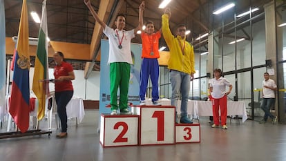 José Gabriel Cardozo tras ganar un campeonato juvenil 