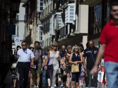 Turistas en el centro de Málaga.