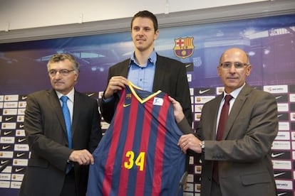 Presentación de Bostjan Nachbar como nuevo jugador del Barça