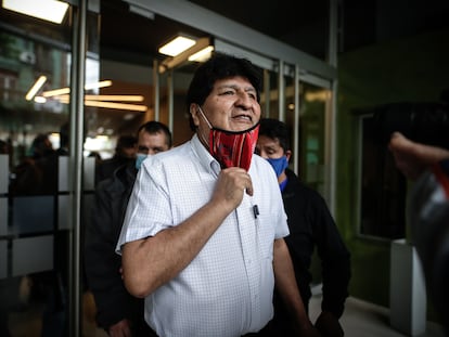 El expresidente de Bolivia Evo Morales tras una rueda de prensa en Buenos Aires.