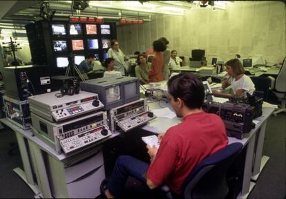 Redacción de Canal + en 1990.