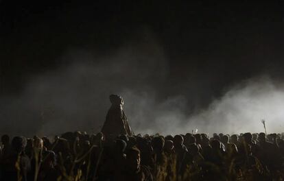 Traslado de la Virgen del Rocío, durante el 'Rocío Chico´, la foto premiada en los Premios Andalucía de Periodismo.