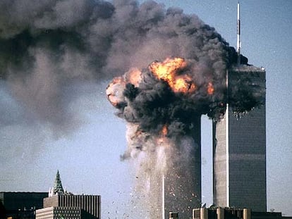 Atentado contra las Torres Gemelas de Nueva York el 11 de septiembre de 2001.